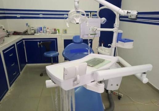 Côte d’Ivoire / Santé : le Maire et le conseil municipal de Cocody, équipent le Centre de Santé Urbain d’Akouédo-village d’un Cabinet dentaire