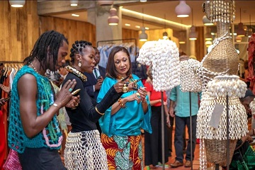 Côte d'Ivoire / Mode : Françoise Remarck soutient le Collectif Ivoirien du design