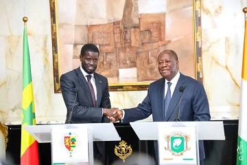 Côte d'Ivoire / Le Chef de l’État a eu un entretien avec le Président du Sénégal, en Visite d’Amitié et de Travail en Côte d’Ivoire.