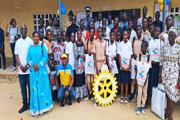 Côte d'Ivoire / Grossesse et Drogue en milieu scolaire : le Rotary Club Abidjan EXCELSIOR s'engage à enrayer ces fléaux